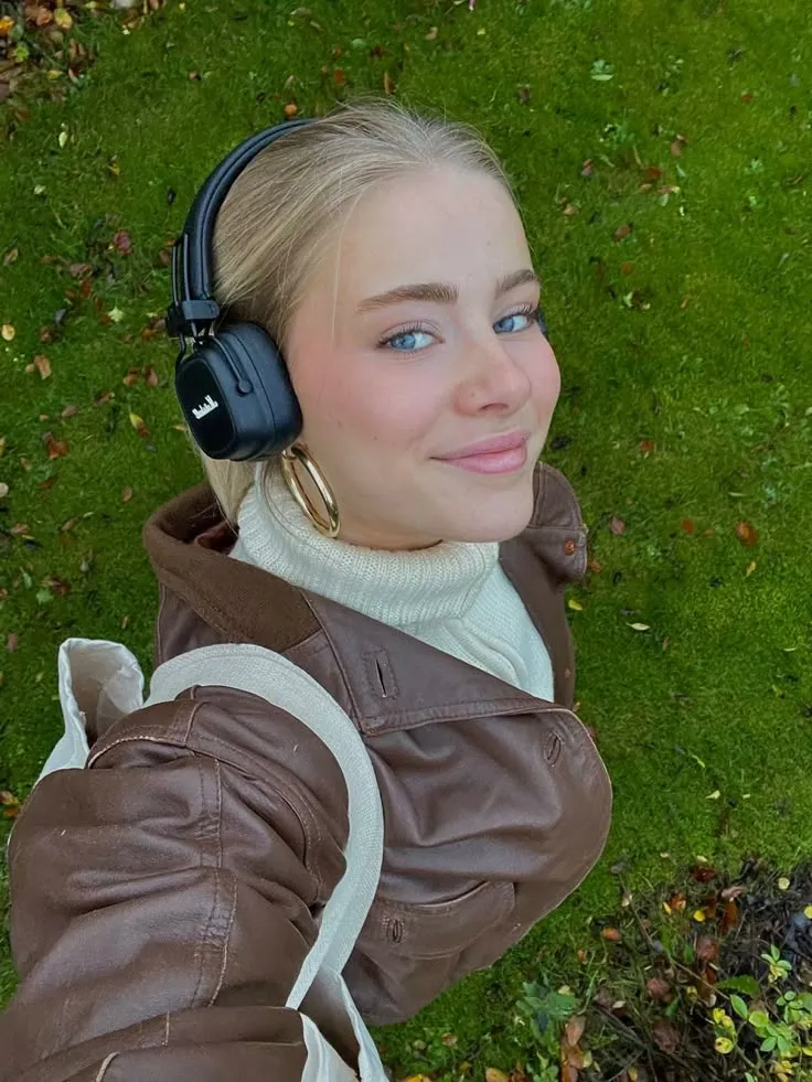 lady4